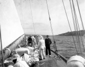1586-Looking along Shamrock's starboard bow. c1900.