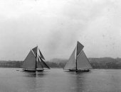 708-Shamrock I and Shamrock III on the Clyde. May 1903.