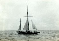 Shamrock IV enroute from Bermuda to New York August 1914.